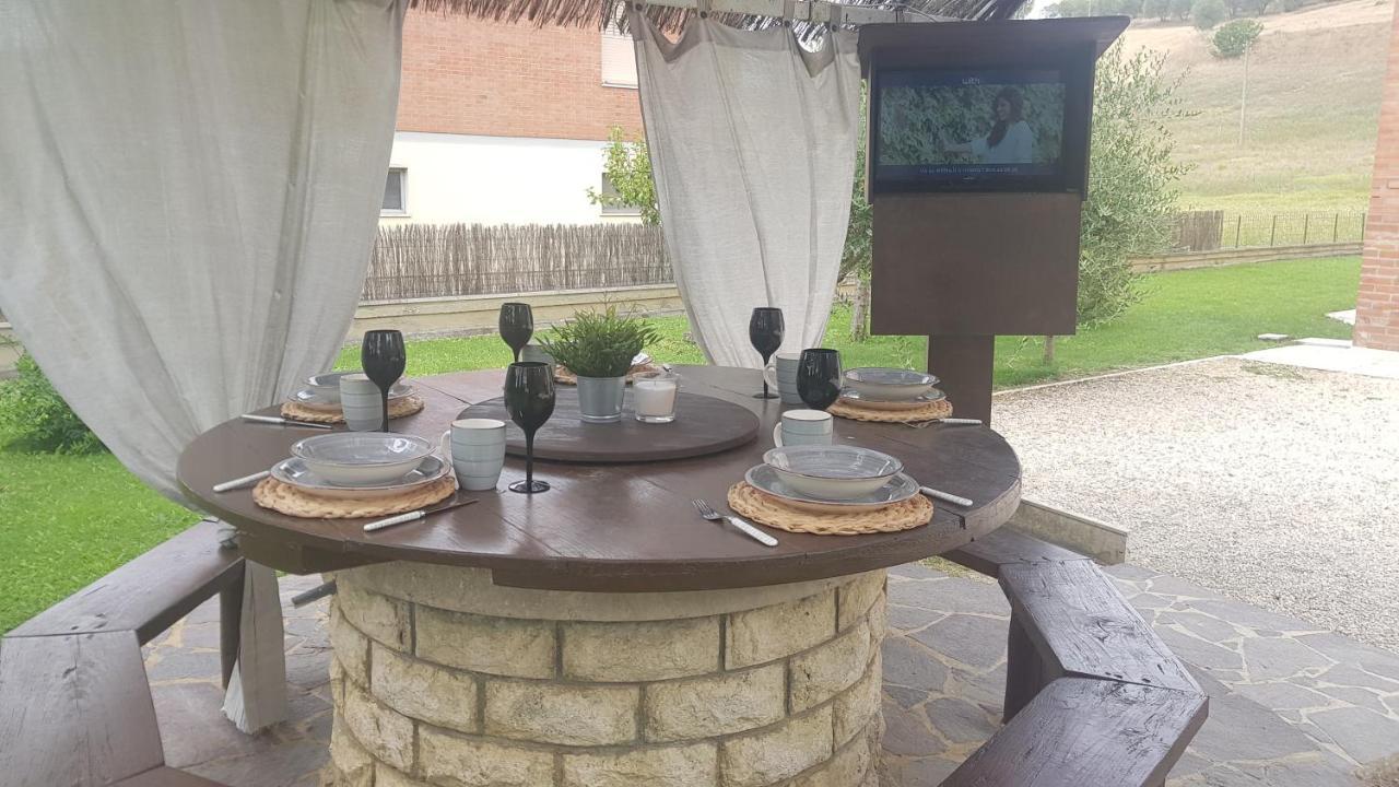 Val D'orcia Deluxe 1 Elegante Casa Immersa Nel Con Wifi, Giardino E Parcheggio Apartamento *